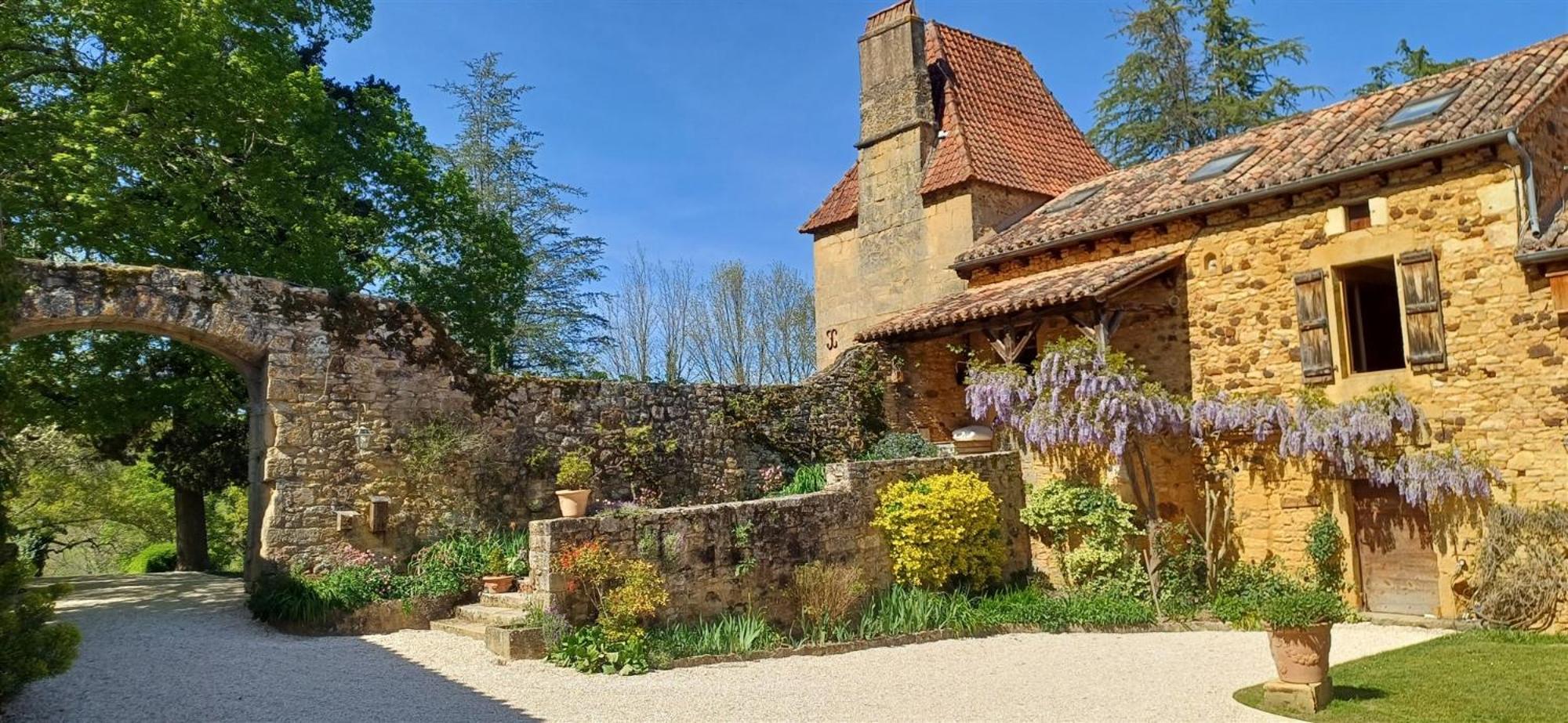 Domaine De Cournet Haut, A 17Th Century Property Set On A Calm, Idyllic Domain With Pool, Tennis, Bikes And More Les Vauries Kültér fotó